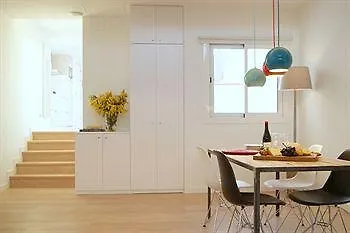 ברצלונה Ramblas Deluxe Apartments