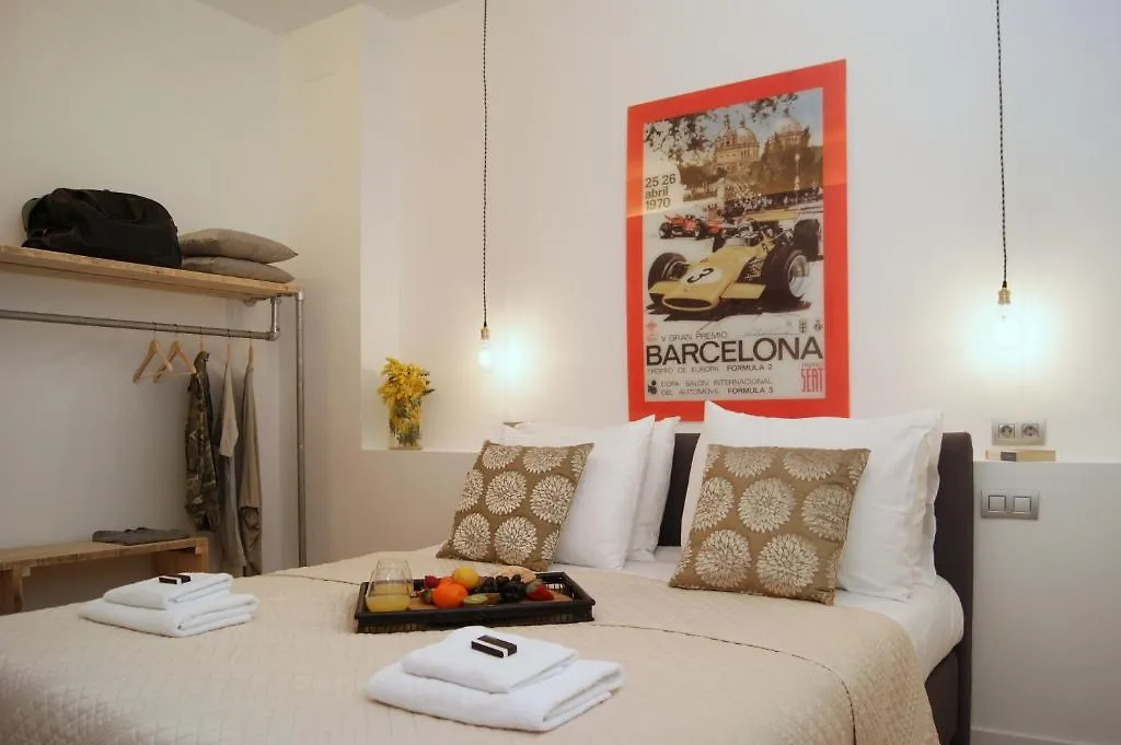 ברצלונה Ramblas Deluxe Apartments