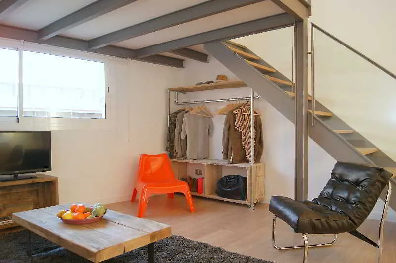 ברצלונה Ramblas Deluxe Apartments